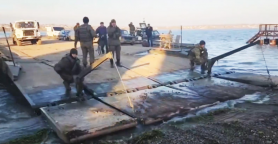 Primele imagini cu retragerea rușilor din Herson: Soldații fug și abandonează echipamentul militar